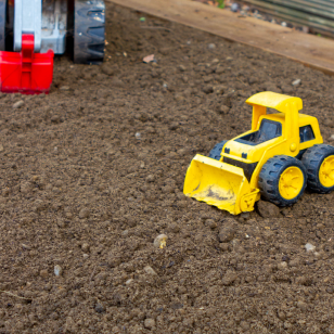 Digging pit